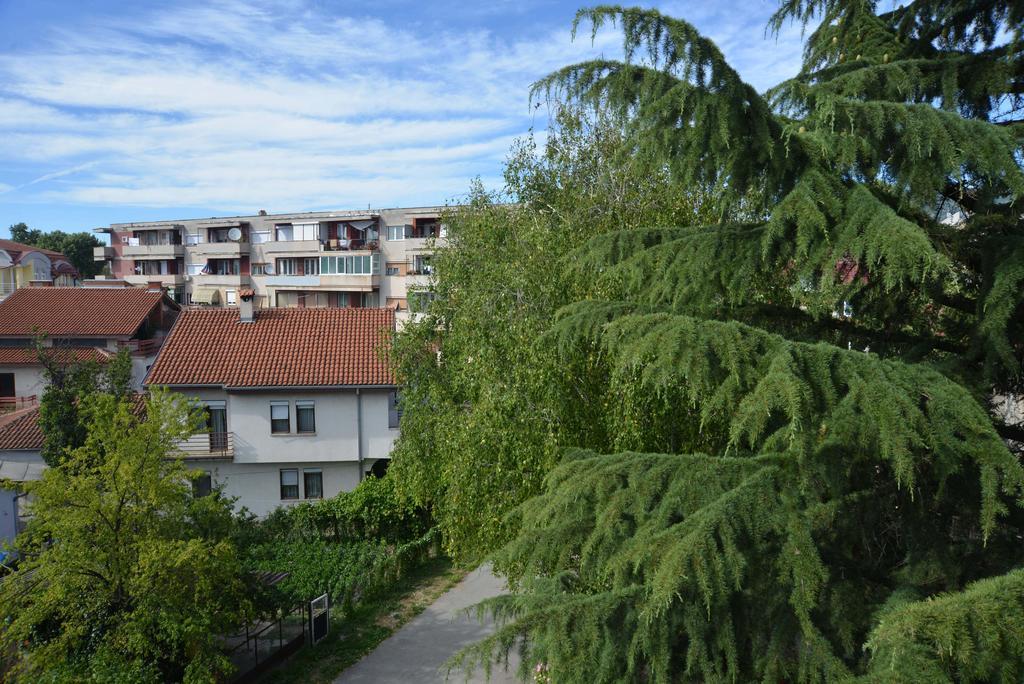 Mint Apartments Ohrid Buitenkant foto